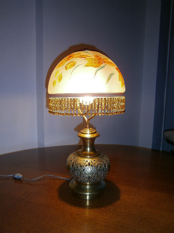 антикварная настольная лампа