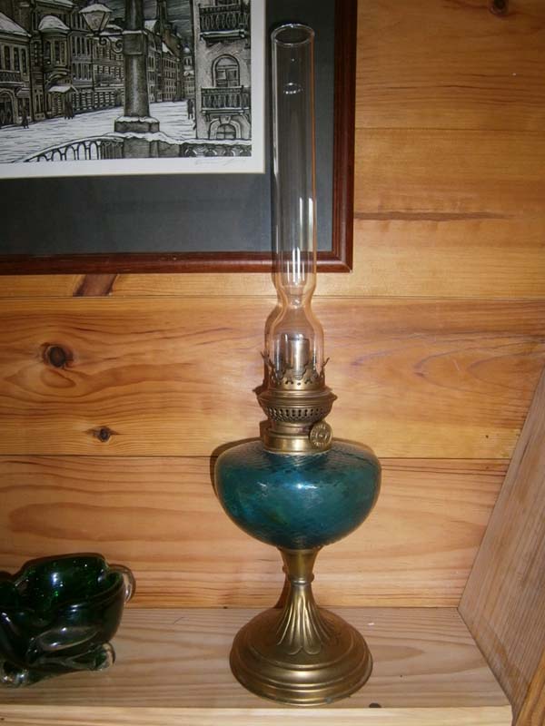 старинная французская керосиновая лампа