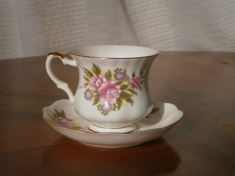 Английская кофейная чашка Rose Basket