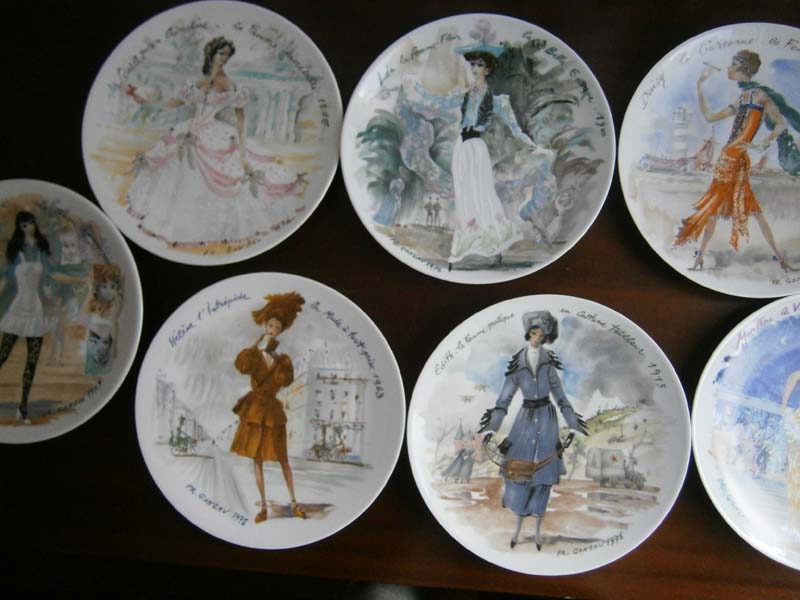 Коллекционная французская тарелка. Серия Женщины века